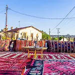 Heritage Cave Otel *