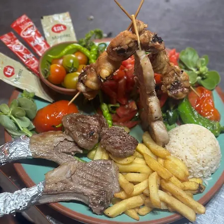 Hotel Heritage Cave *