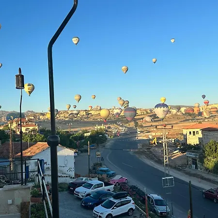 Heritage Cave Hotel *